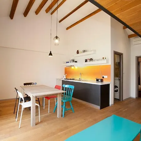 Wolverine Lägenhet *