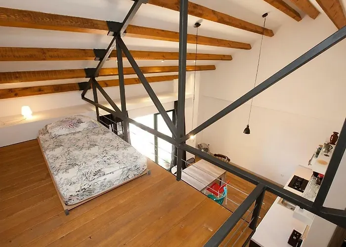 Wolverine Apartment *