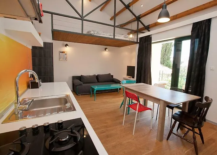 Wolverine Apartman Zára